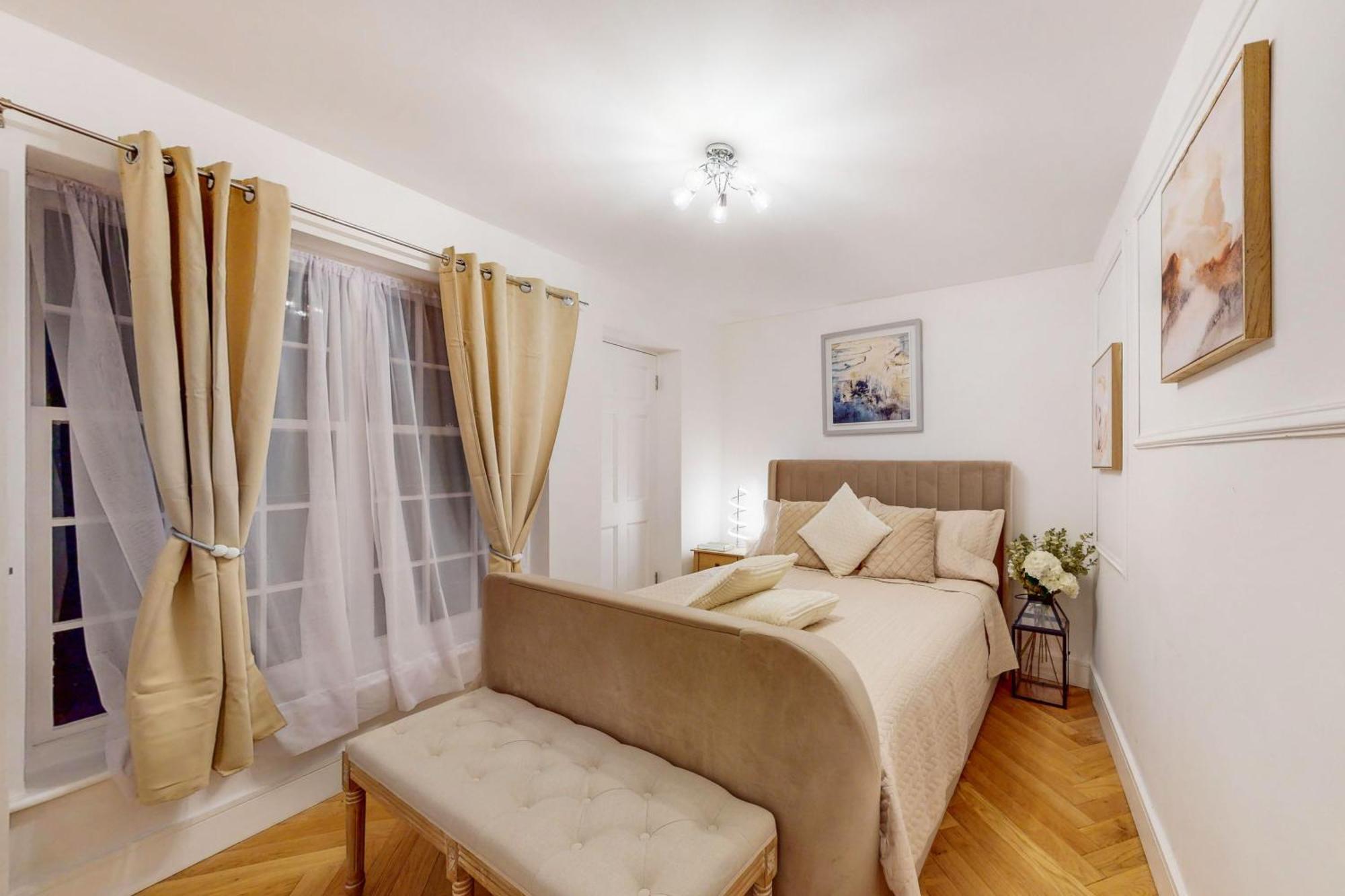 Park Lane Apartments Harrowby Street Лондон Экстерьер фото